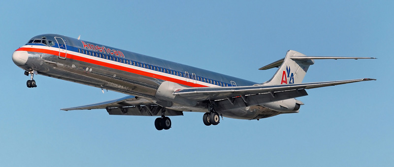 McDonnell Douglas MD-82  American Airlines. Photos and description of the plane