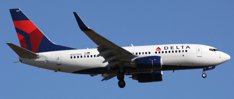 Boeing 737-700 Delta Airlines. Photos and description of the plane