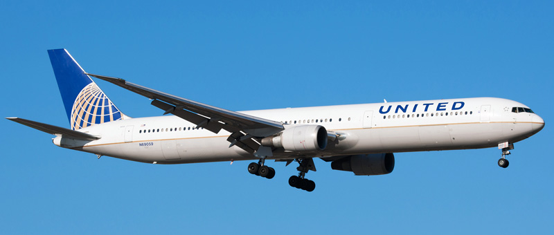 n69059-united-airlines-boeing-767-424er