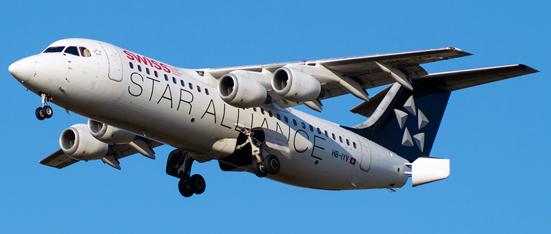 British Aerospace Avro RJ100 Swiss Airlines. Photos and description of the plane