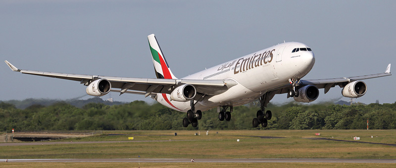 Airbus A340-300 Emirates. Photos and description of the plane