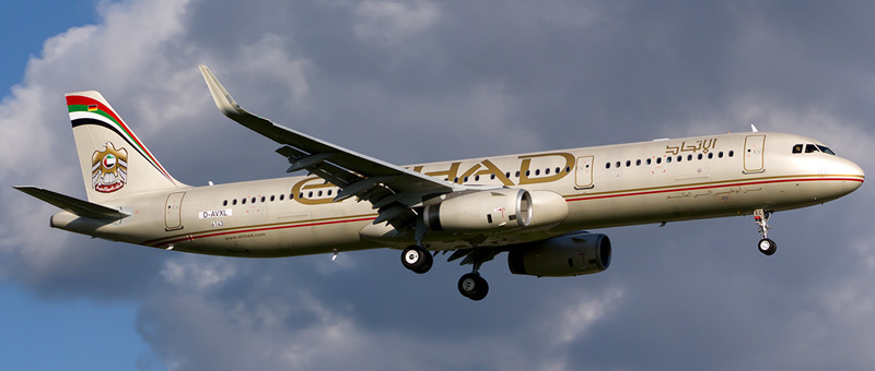 Airbus A321-200 Etihad Airways. Photos and description of the plane