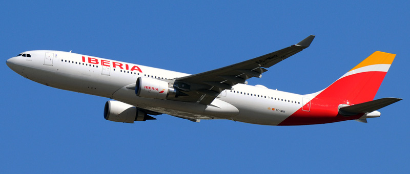 Airbus A330-200 Iberia. Photos and description of the plane