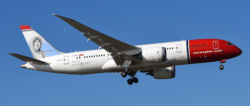 Boeing 787-8 Norwegian Air Shuttle. Photos and description of the plane