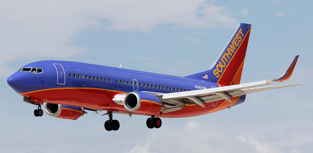 Passenger airplane of Southwest Airlines has made emergency landing in USA