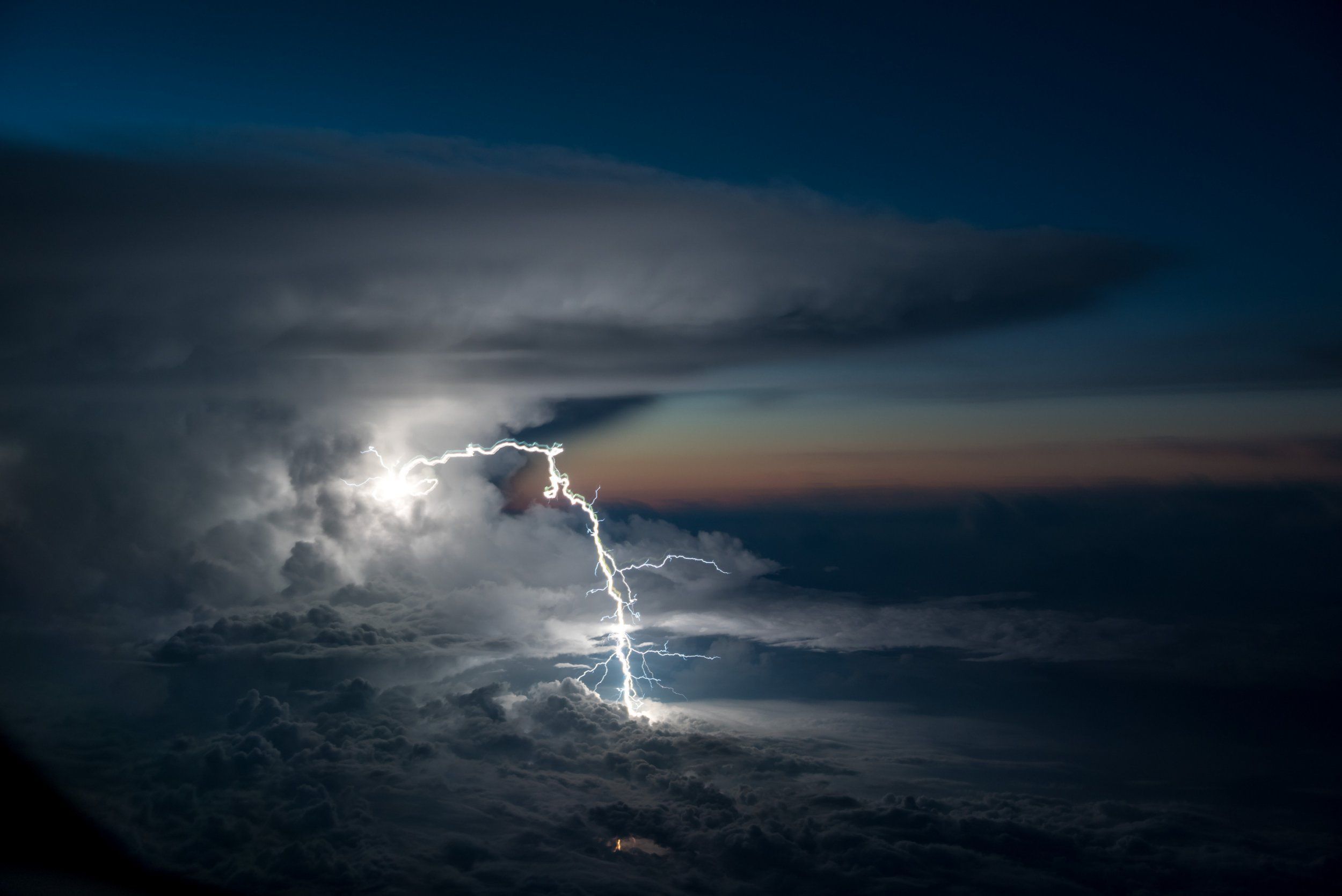 What happens if lightning strikes the airplane? Part 2