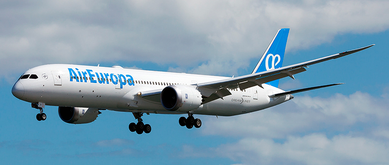 Boeing 787-9 Dreamliner Air Europa. Photos and description of the plane