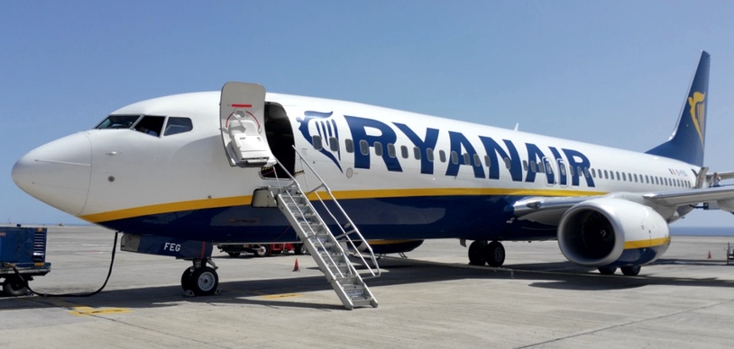 French authorities have seized Ryanair airplane because of company’s debts