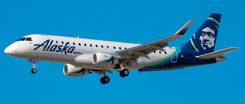 Embraer ERJ-175 SkyWest. Photos and description of the plane