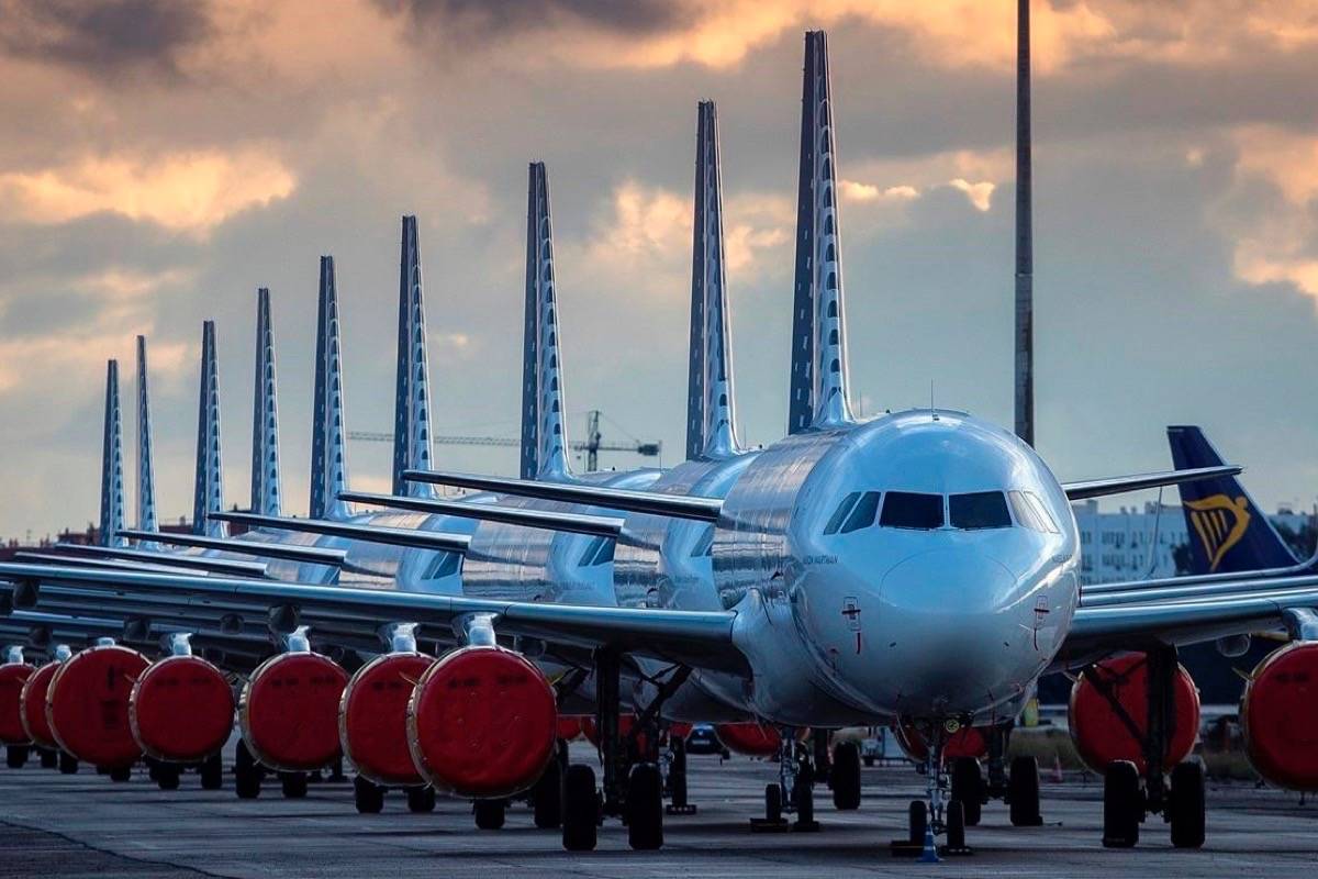 The biggest Canadian airline company Air Canada will dismiss up to 60% of employees