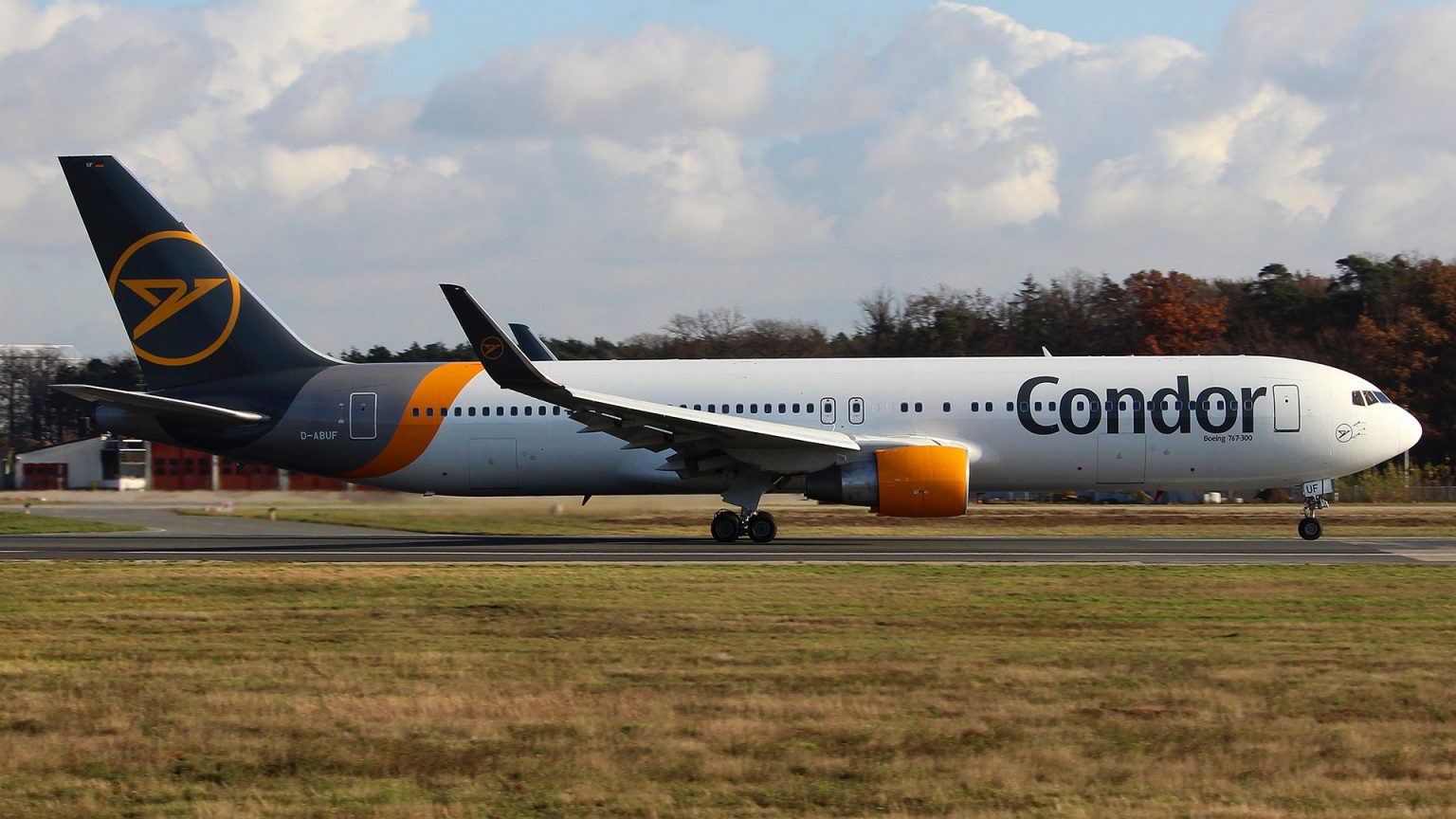 Condor airline company reduces fuel expenses with the help of eWAS