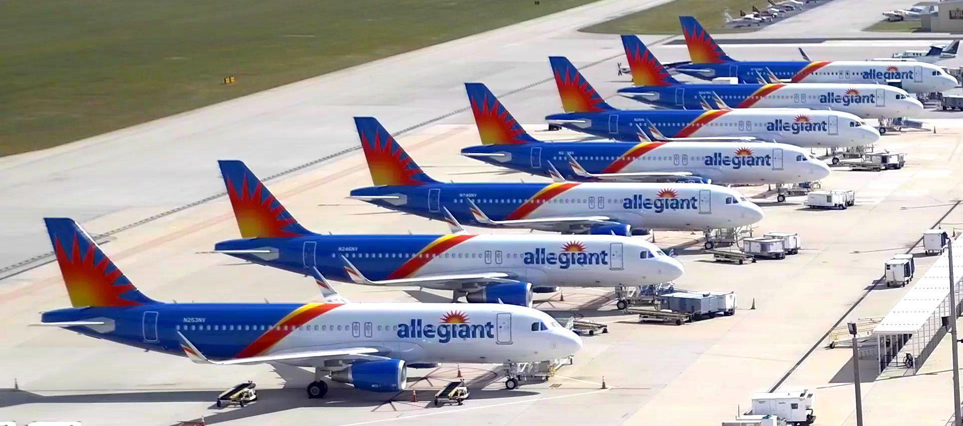 Low-cost airline company Allegiant Air placed order for 100 airplanes Boeing 737MAX