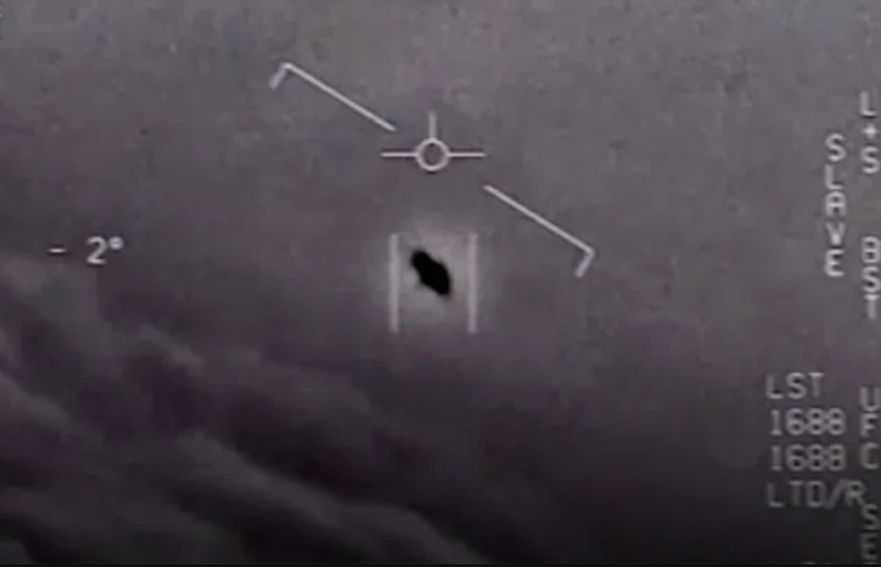 One more collision of the airplane with UFO: this case was confirmed by FBI