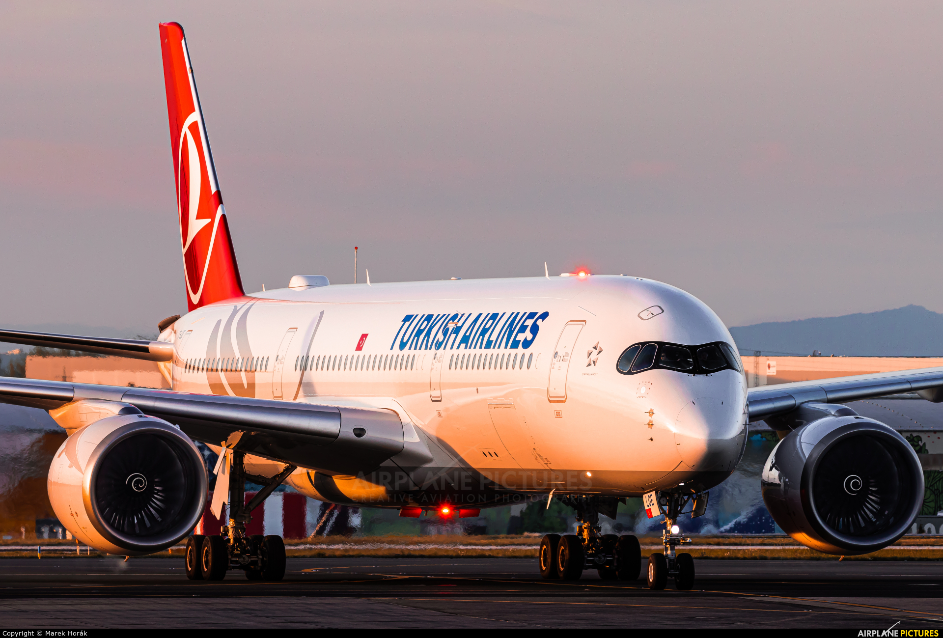 Turkish Airlines will receive airplanes Airbus A350 that were intended for Aeroflot