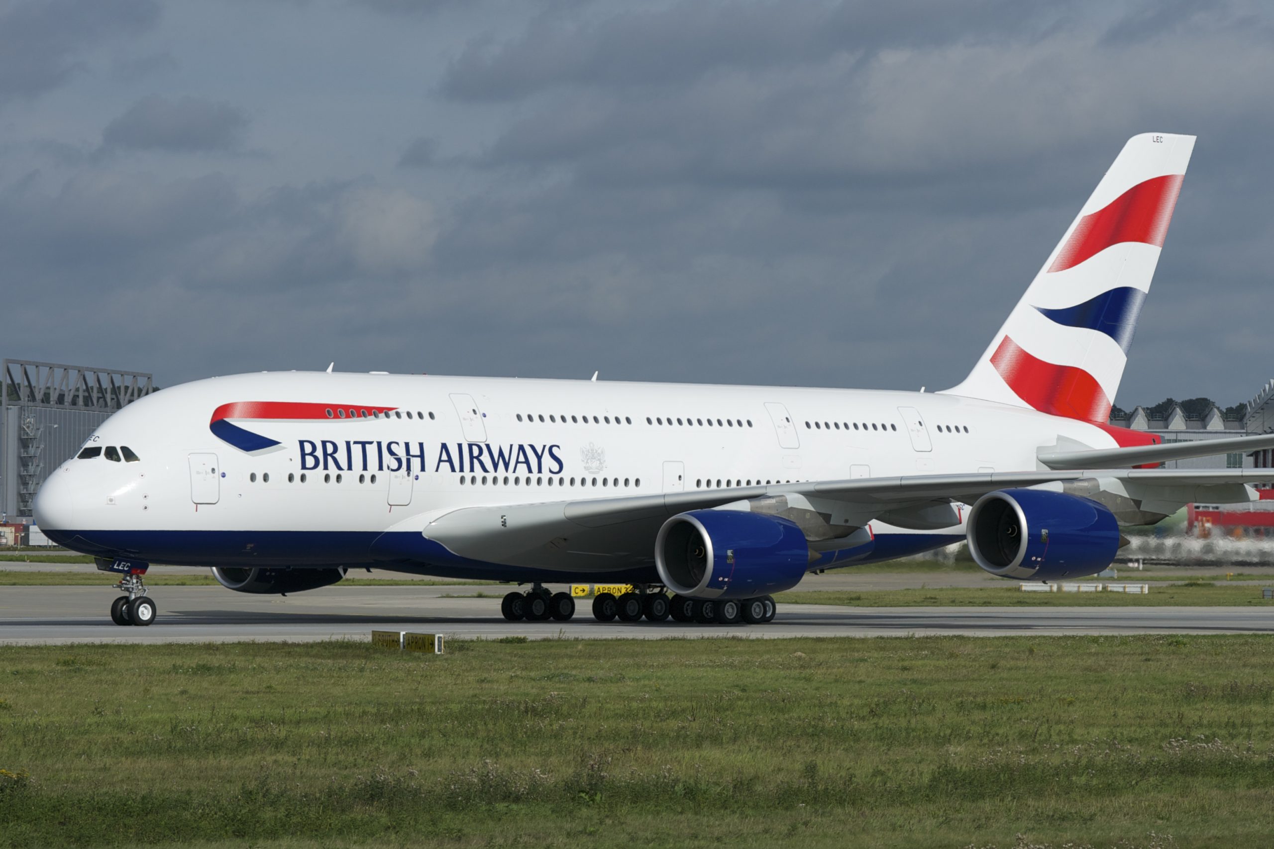 Airbus A380 was inundated during the flight