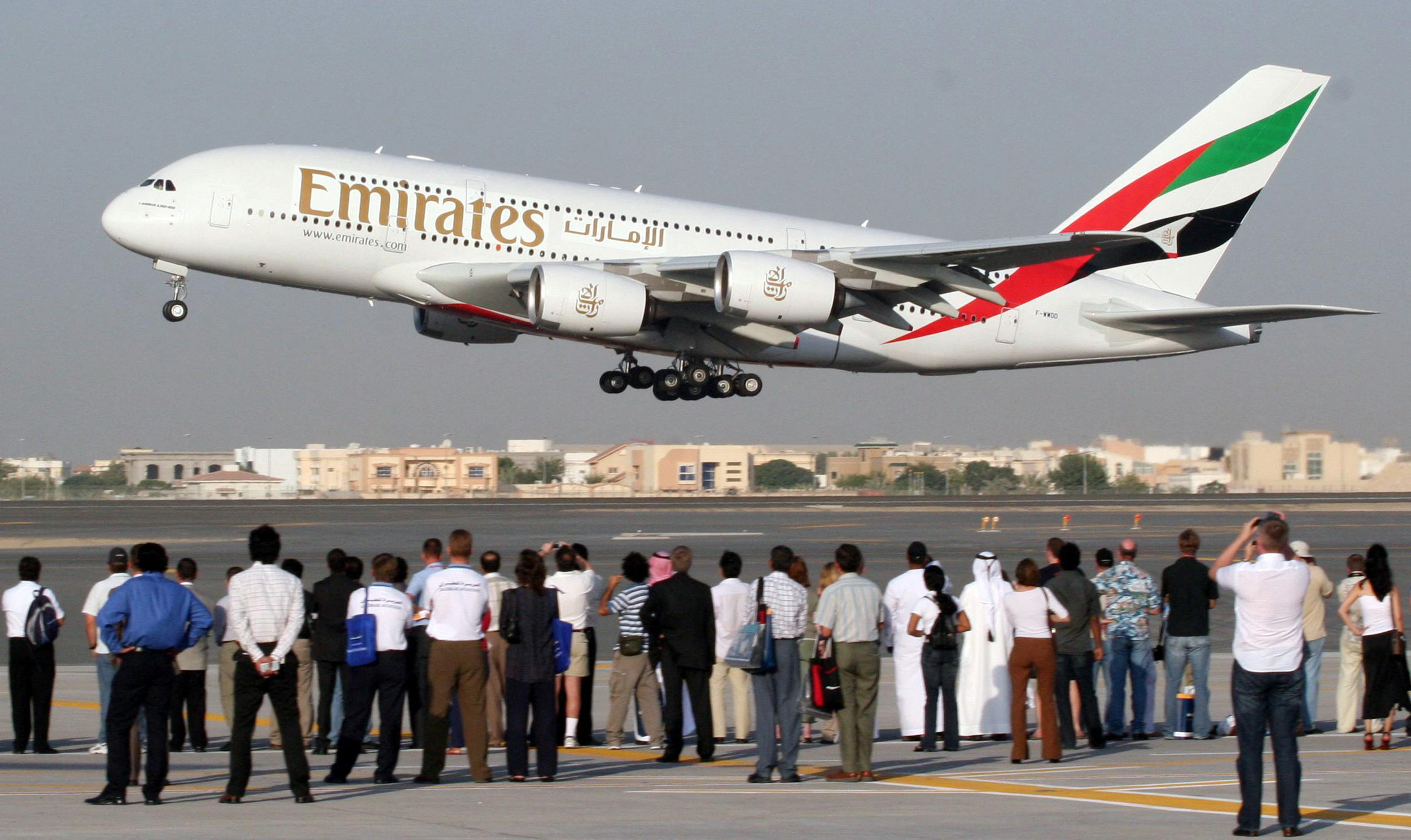 The biggest passenger airplane in the world will be disassembled and sold by parts as souvenirs. Airbus A380 faithfully and loyally served to Emirates company from 2008